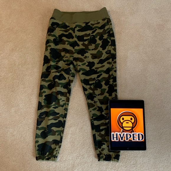 Bape Other - SOLD - Bape OG Green Camo / Sweatpants Size Small